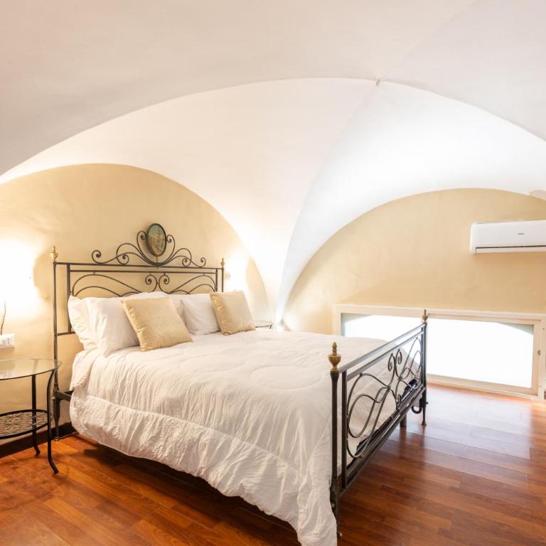 Casa di Giulietta - Two-Bedroom House - 5