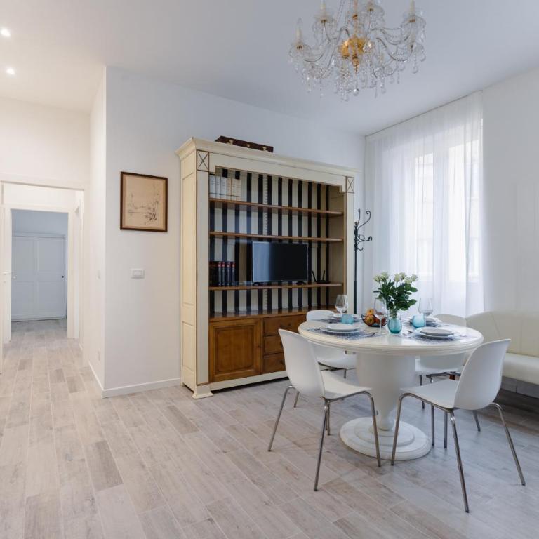 La Ginevra Boutique Home in Bologna - Appartamento con 2 Camere da Letto - 14