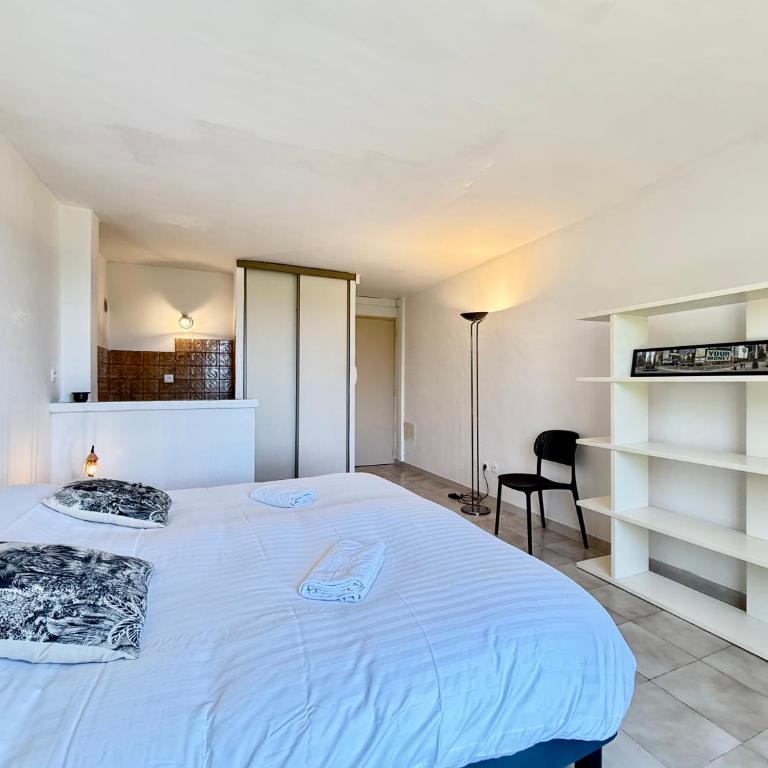Paisible - Vue Mer - Jardin - Appartement 2 Chambres - 12