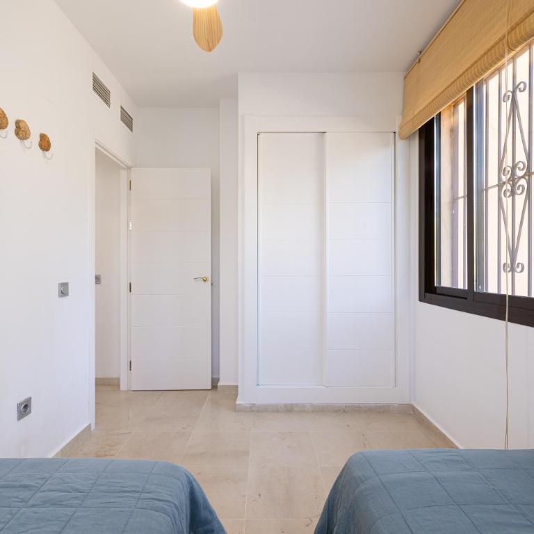 Apartment with Private Terrace Calanova Golf by AORA STAY - Apartamento - 27