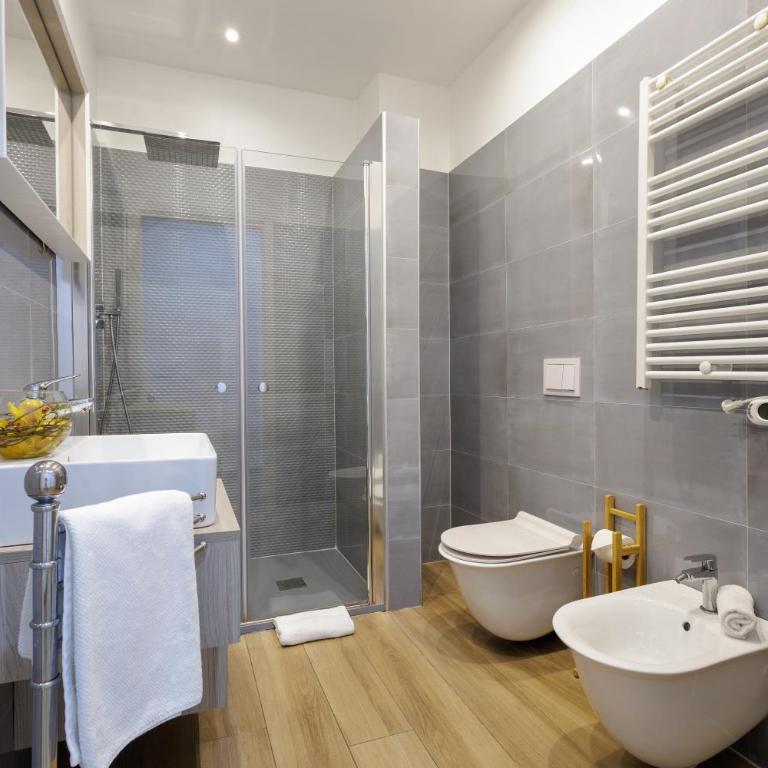 Genoa Lux Apartments with parking - Classic Apartment - 8