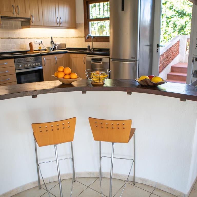 Villa León en Denia, vacaciones con barbacoa en terraza, piscina privada y vistas al Mediterráneo by Family Homes - Villa de 6 dormitorios - 18