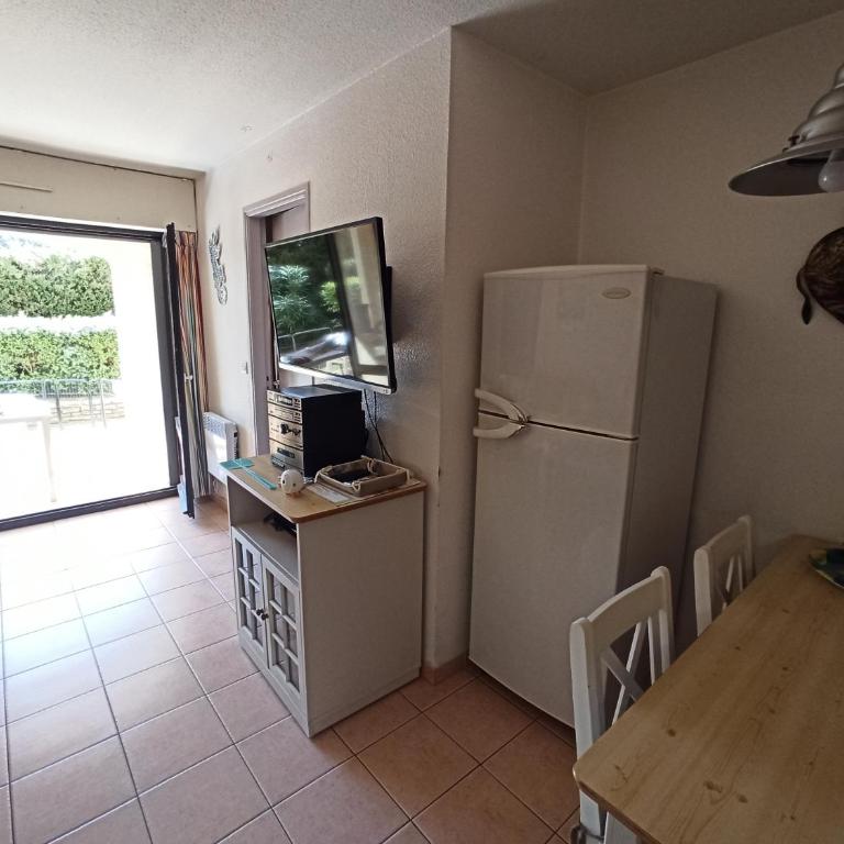 Le Cap d'Agde 2 pièces climatisé résidence Odalys St Loup en RDC avec terrasse - One-Bedroom Apartment - 9