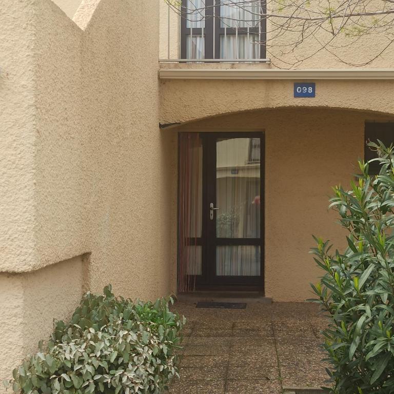 Le Cap d'Agde 2 pièces climatisé résidence Odalys St Loup en RDC avec terrasse - One-Bedroom Apartment - 49