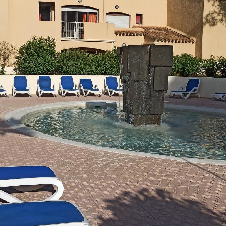 Le Cap d'Agde 2 pièces climatisé résidence Odalys St Loup en RDC avec terrasse - One-Bedroom Apartment - 48