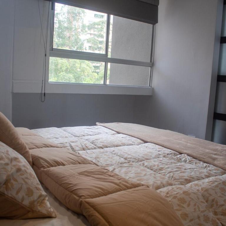 Apartment near Provence pool, gym, views and WiFi - Three-Bedroom Apartment - 79