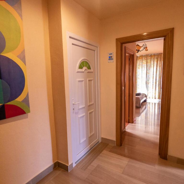 Apartamento cerca del centro de Granada - Two-Room Apartment - 35