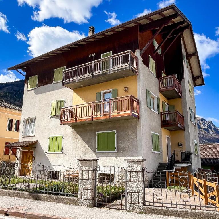 La casa di Leo - Appartamento con 2 Camere da Letto - 1
