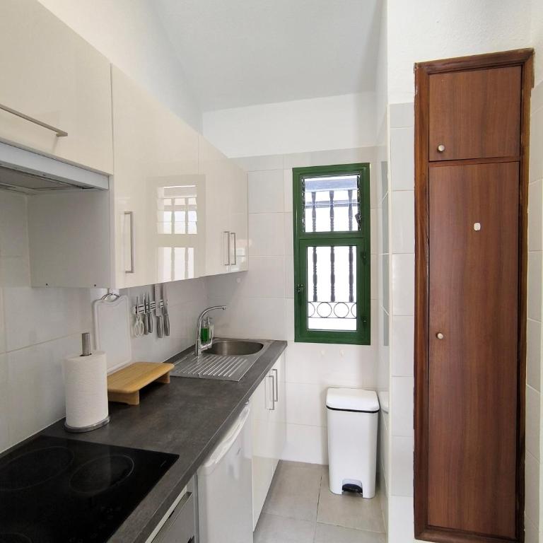 PEARL Los Cristianos - AC, pool, fibre net, tv channels, calm atmosphere - Apartamento de 1 dormitorio - 35