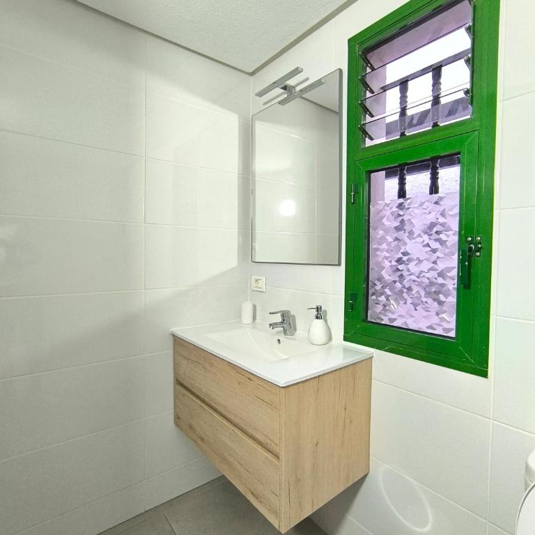 PEARL Los Cristianos - AC, pool, fibre net, tv channels, calm atmosphere - Apartamento de 1 dormitorio - 46