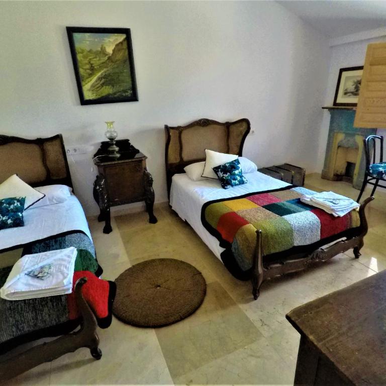 Castell Granadella - Habitación Doble Deluxe - 2 camas - 3