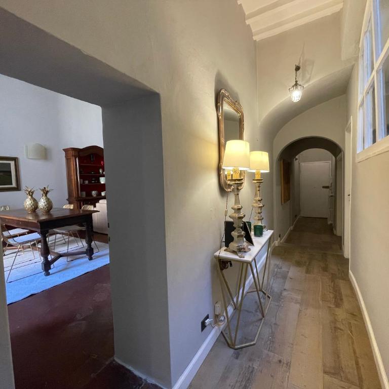 Florence Cozy Retreat - Appartamento con 2 Camere da Letto - 23
