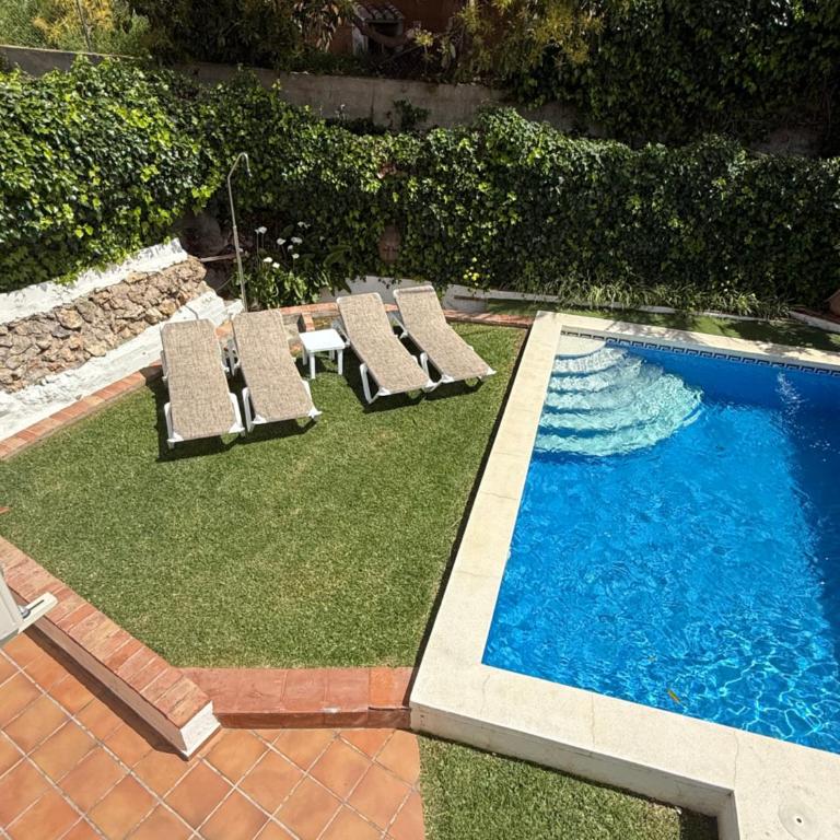 Private Villa Nerja, large private pool, gardens & Parking - Villa de 2 dormitorios - 3