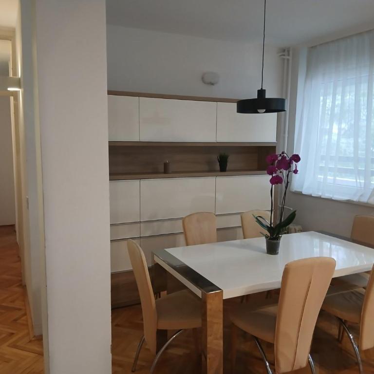 Cosy&Beatiful - Apartman sa 2 Spavaće Sobe - 5