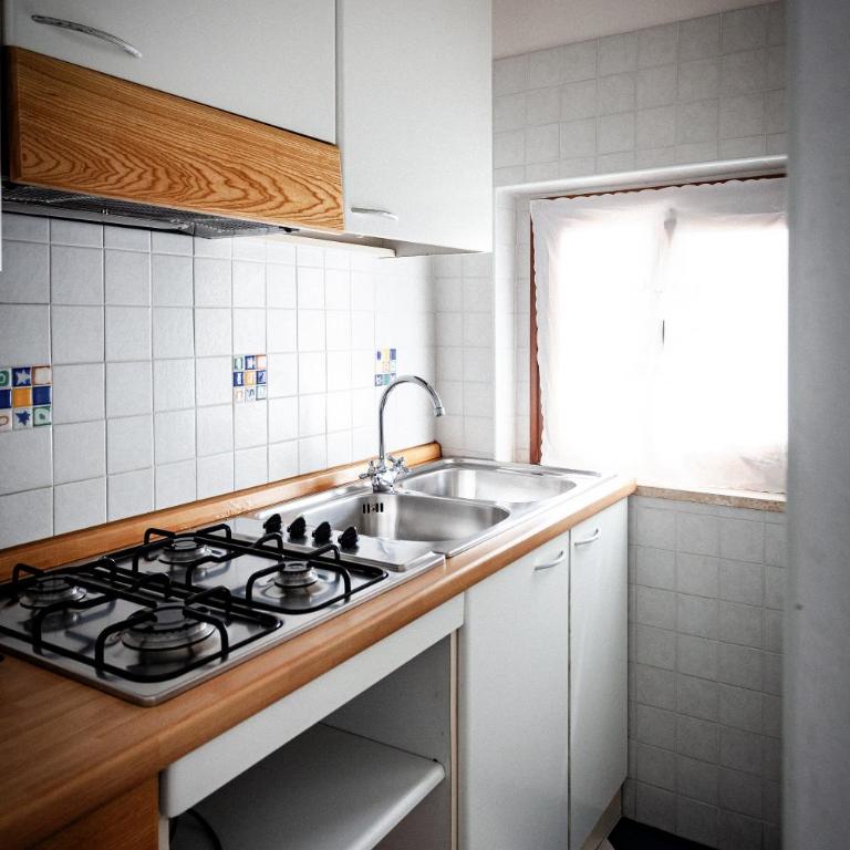 Sea Charm Apartment Alghero - Two-Bedroom Apartment - 17