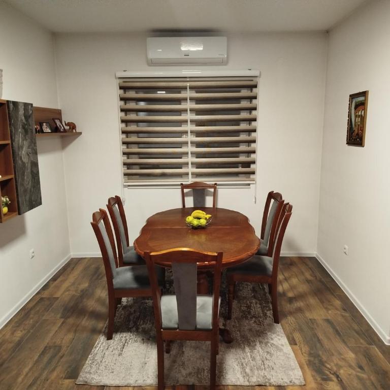 Villa Orhan - Three-Bedroom Villa - 33