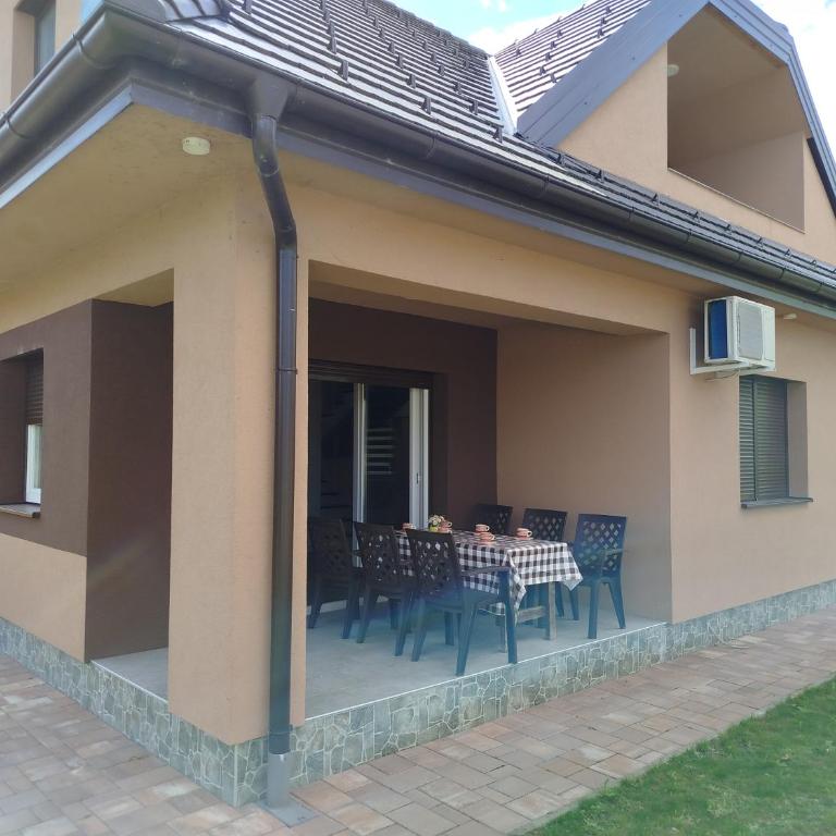 Villa Orhan - Three-Bedroom Villa - 6
