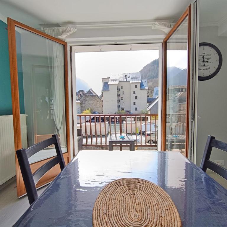 Chez Céleste, Luchon centre, T2 bis, 4 personnes - Appartement 1 Chambre - 17
