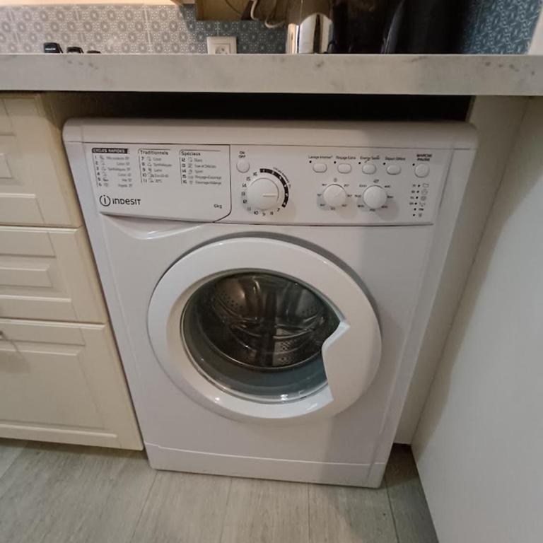 Chez Céleste, Luchon centre, T2 bis, 4 personnes - Appartement 1 Chambre - 27