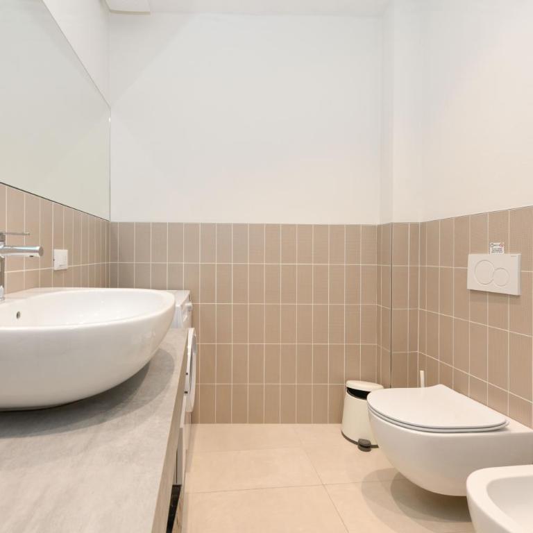 Living Salò 12 - Lago e Duomo a pochi passi - Appartamento con 2 Camere da Letto - 19