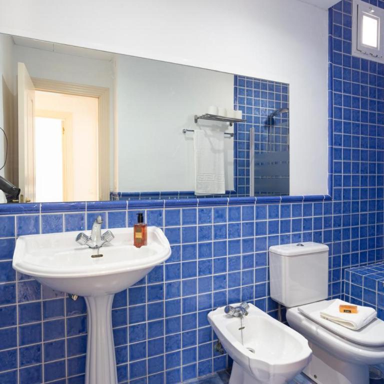 New broad GR2- XXL flat in Málaga Center for big groups - Apartamento - 21