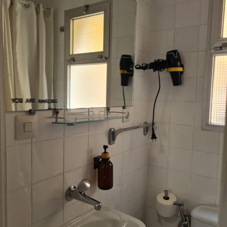 Maracuya House - Men Only - Habitación Doble con baño privado - 2