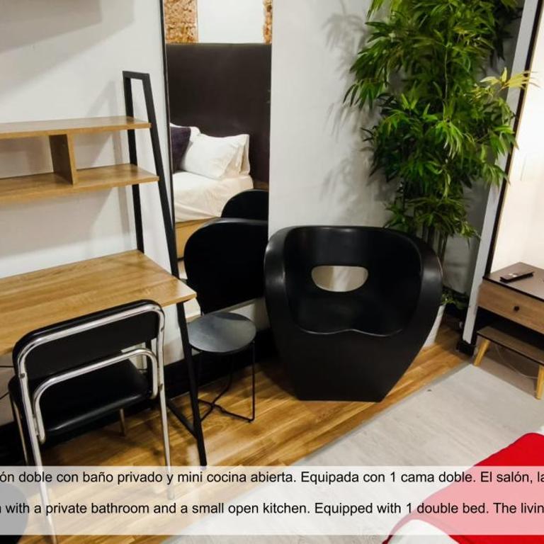 Plaza Opera Home - Double Room with Private Bathroom - 3