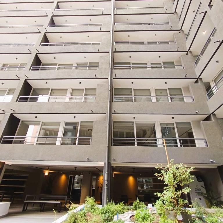 HOM I Depto en Calle Serrano Metro Parque Almagro - Apartamento - 52