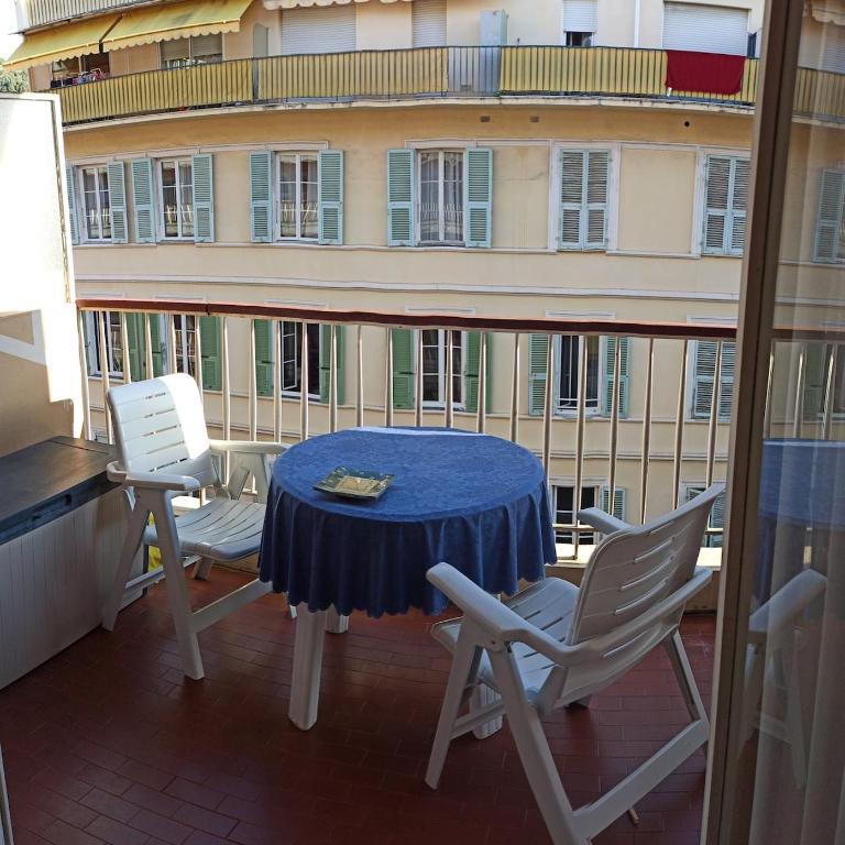 Appartement lumineux, 2 min de la mer - Appartamento con 1 Camera da Letto - 10