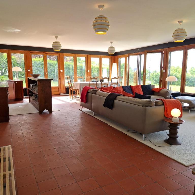 Evian villa with Lake Geneva views in 1960 mid-century modern style - Villa - 39