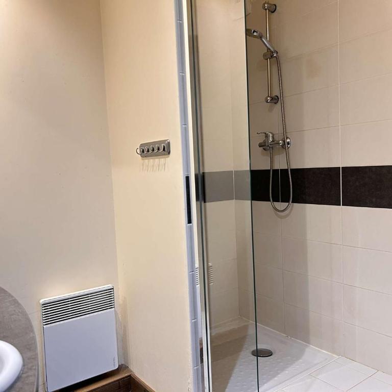 Appartement 5 Pièces Cabine, 8 Couchages, Proche Pistes, Piscine, Sauna à Risoul 1850 - FR-1-330-589 - Appartement - 19