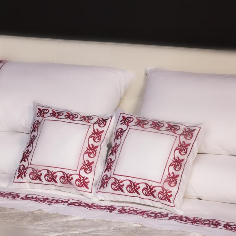Art Fashion House Luxury Rooms - Suite with Balcony - 3