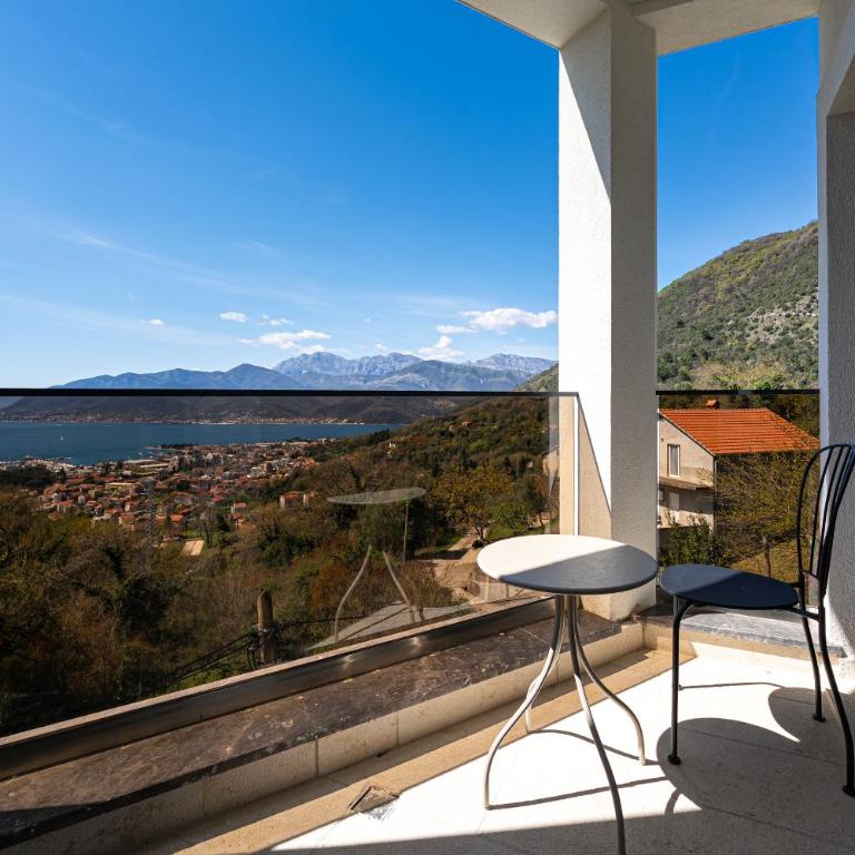 Barber Apartment - Apartman sa 2 Spavaće Sobe, Terasom i Pogledom na More - 16