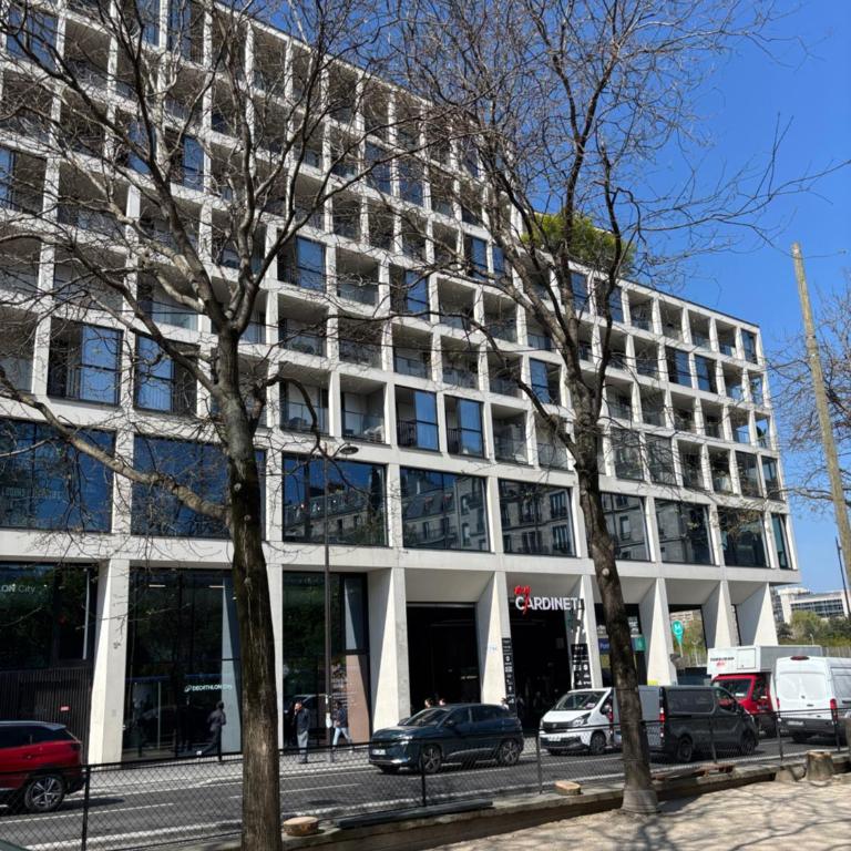 Paris 17ème - STUDIO compact 10m2 -110 sqf - coeur BATIGNOLLES - ideal SOLO traveler - Studio - 62