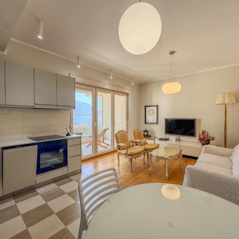 Olea Apartments Orahovac - One-Bedroom Apartment with Bay View - 4