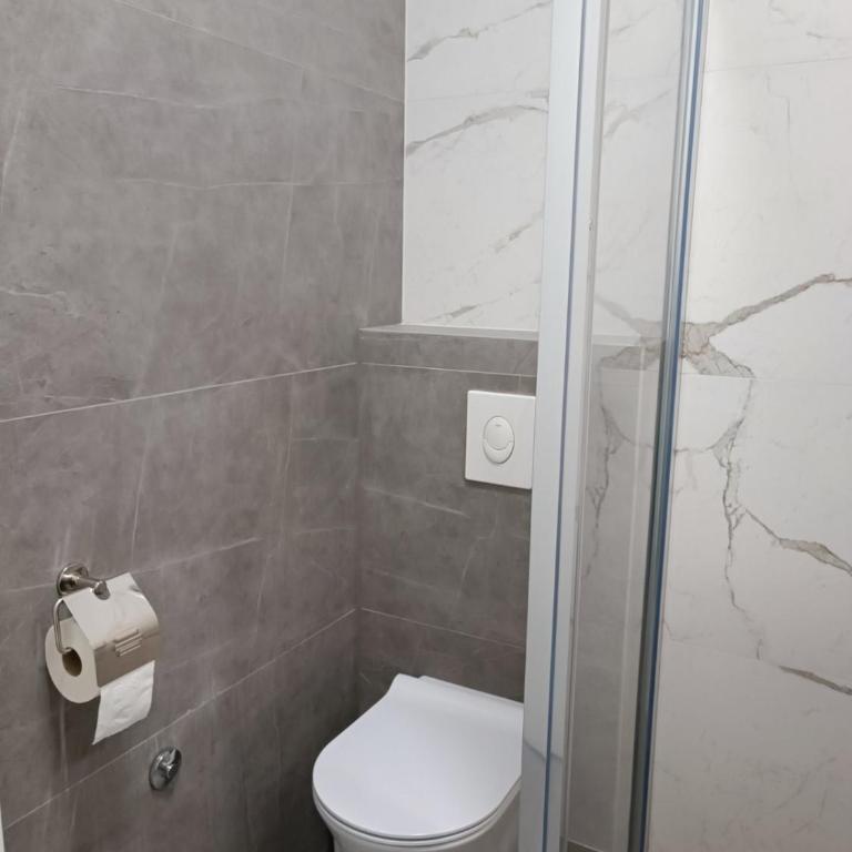 Elena - stan na dan - One-Bedroom Apartment - 17