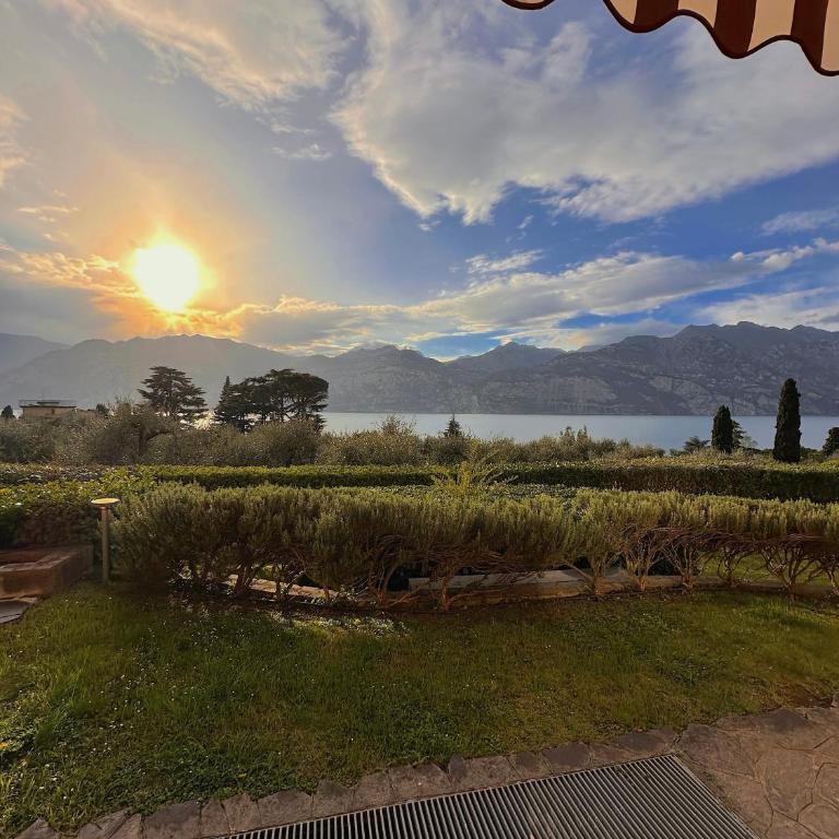 Perlissima, Lake View and Pool - Appartamento con 2 Camere da Letto e Vista Lago - 1