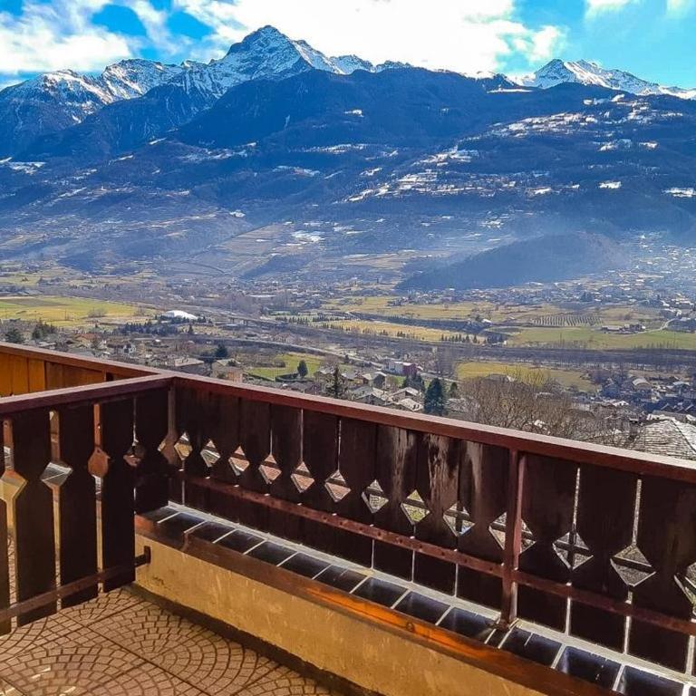 Hotel Panoramique - Camera Tripla con Balcone e Vista Valle - 1