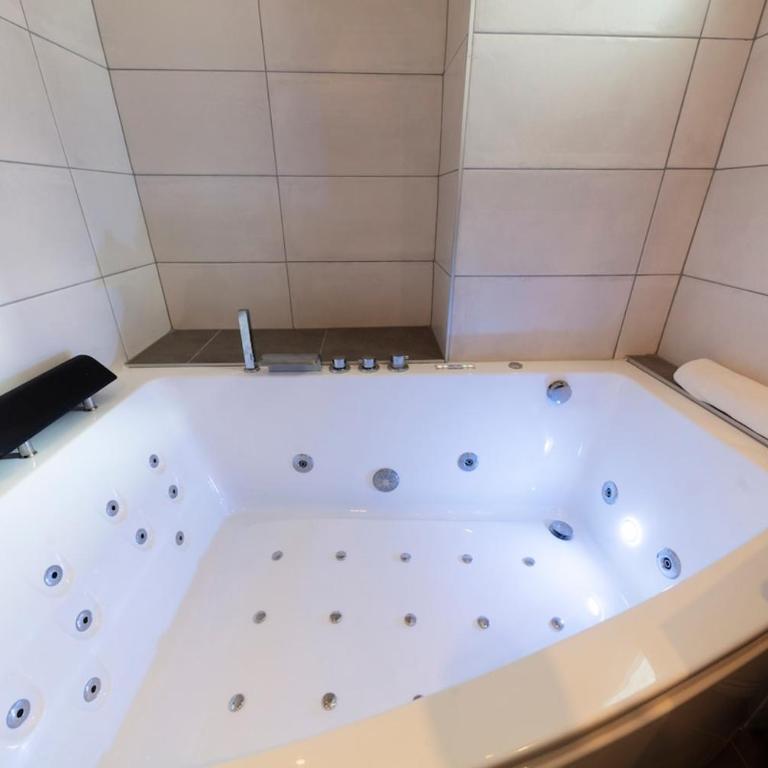 4-room city center apartment - L'Atmosphère Balnéo - Apartment mit 3 Schlafzimmern - 2
