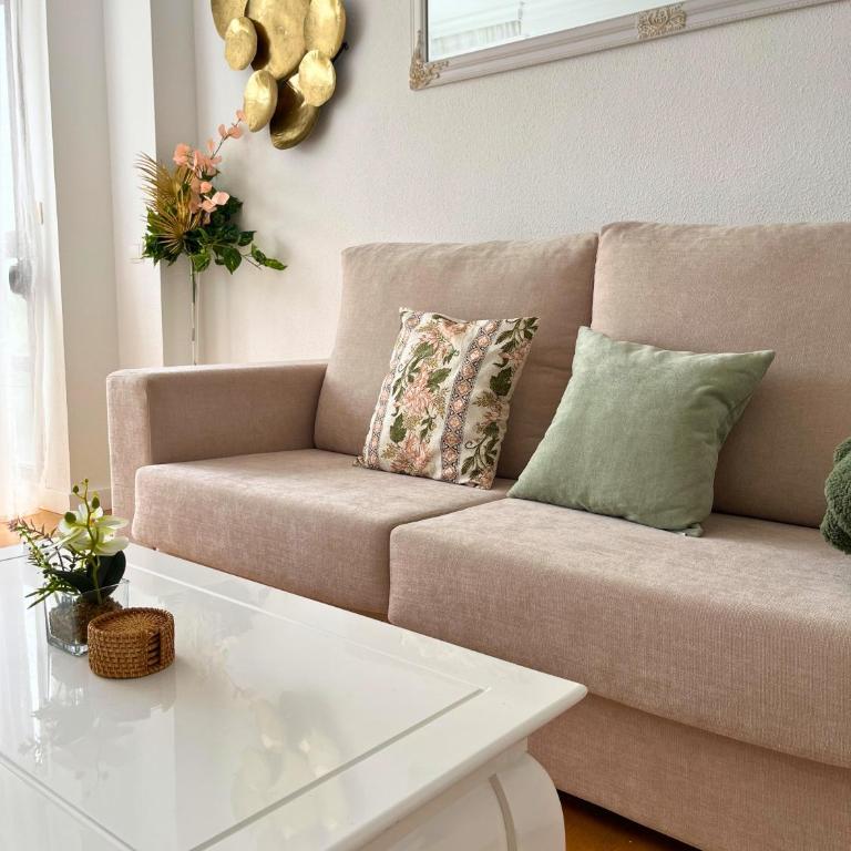JC Suites, Madrid Airport - Apartamento de 1 dormitorio - 2