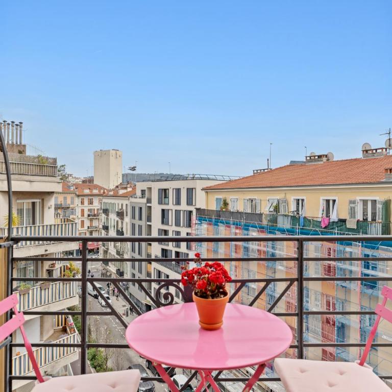 Appartement Gare Nice Ville - Apartamento de 1 Dormitorio con balcón y vistas a la ciudad - 5