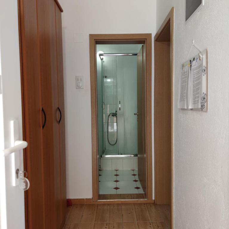 Apartments Dani - Apartment with Sea View - 99