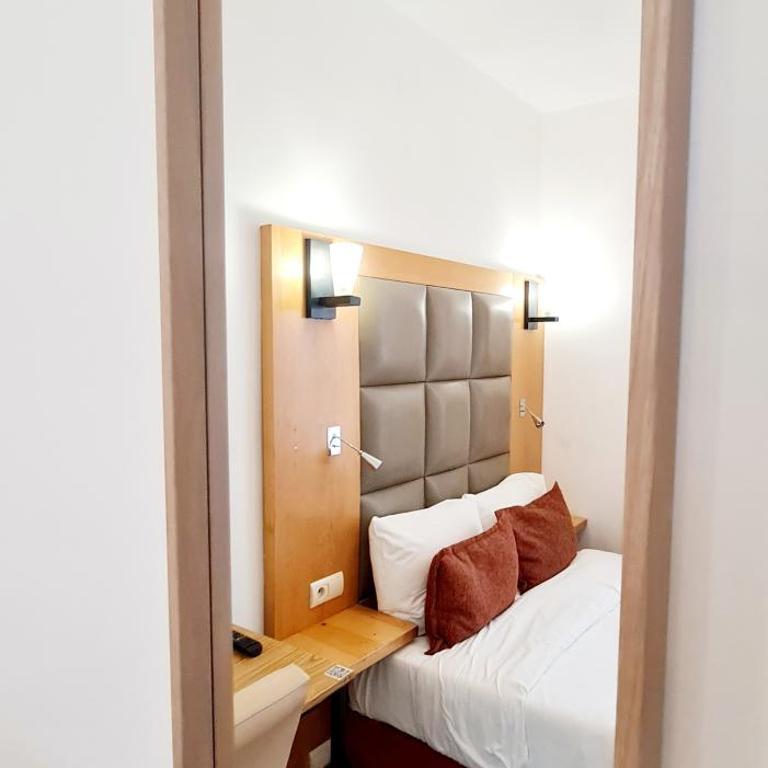 Hotel de France 18 - Chambre Double Économique - 1