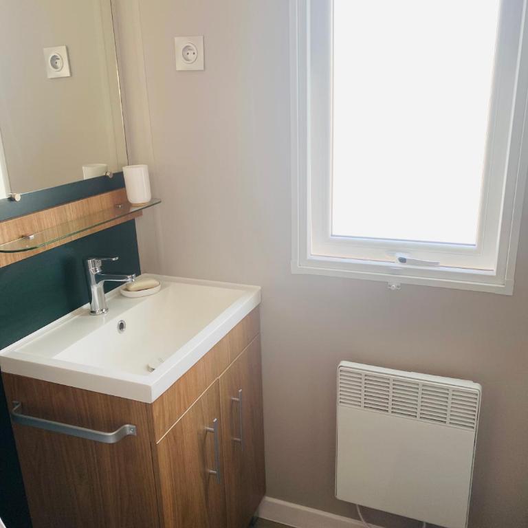 Mobilhome 8 personnes cosy tout équipé avec vue sur bassin, cap ferret - Bungalow Familiare - 33