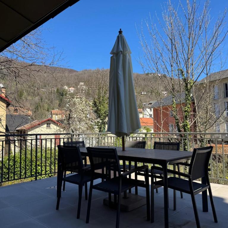 GRAND COSY 10-12 pers Ax Thermes Centre Terrasse Parking - Appartement - 36