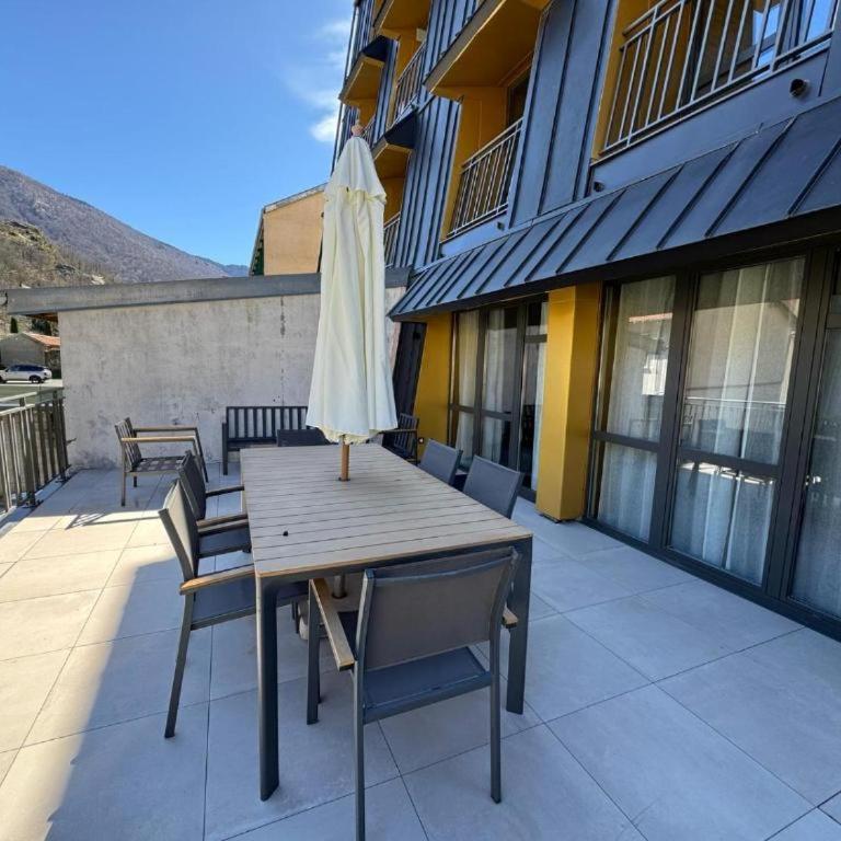 GRAND COSY 10-12 pers Ax Thermes Centre Terrasse Parking - Appartement - 37