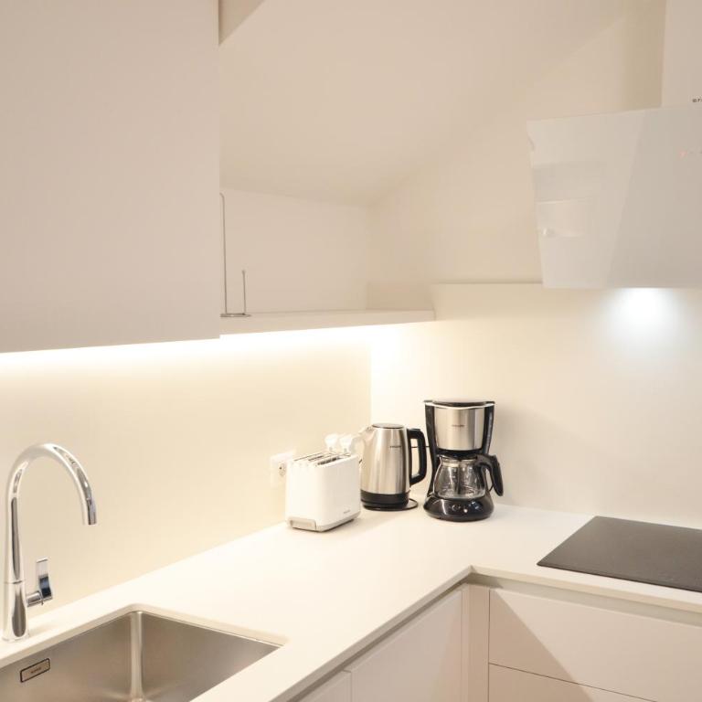 Villa Phoenix - Lake Apartments - Appartamento con 2 Camere da Letto - Piano Terra - 3