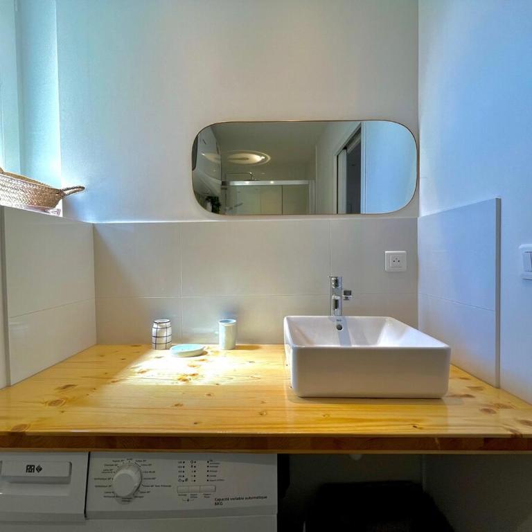 Charmant appartement 50 m Plage - Appartement 2 Chambres - 7