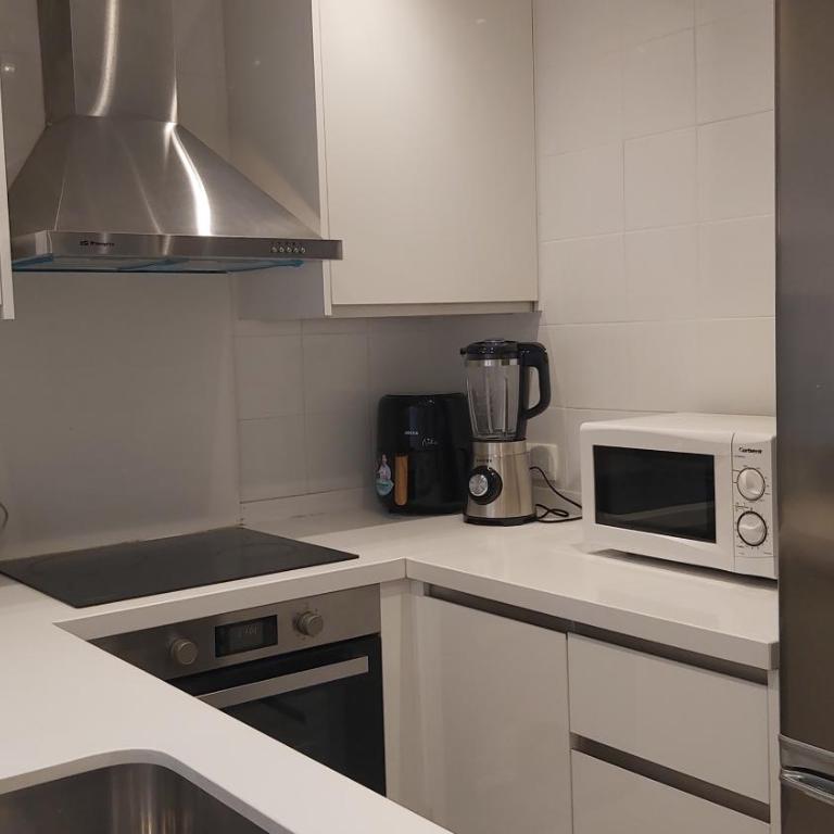 Del Parque Flats San Millan Family Apartment - Apartamento de 4 dormitorios con balcón - 7