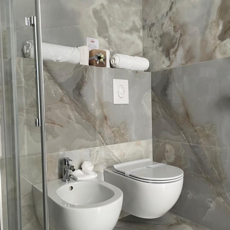 Peonia Apartment - appartamento vista lago - One-Bedroom Apartment - 12